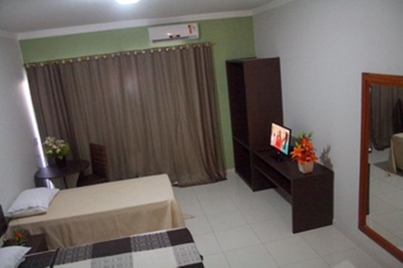 Oyo Apart Hotel Veleiros Санта-Крус-Кабралия Экстерьер фото